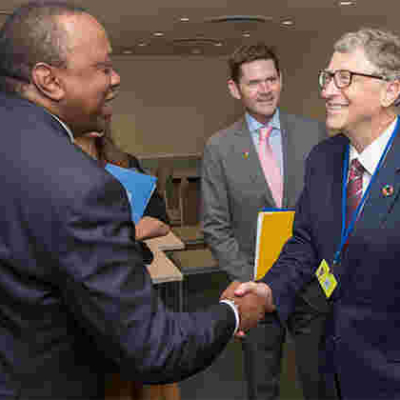 Kenyans Online ‘Warn’ President Uhuru against Taking More Loans