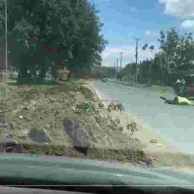 Tuk Tuk Driver Videotaped Stoning Kenyan Traffic Police Officers Speaks Out