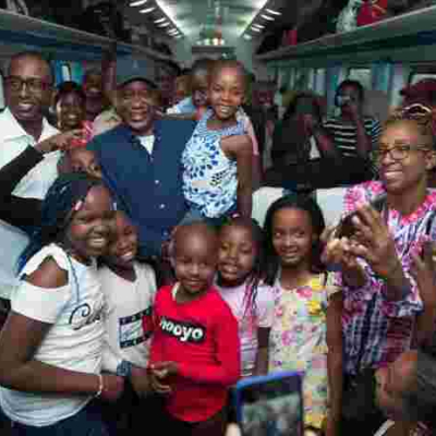 President Kenyatta Surprises Commuters As He Boards SGR Passenger Train Madaraka Express to Mombasa
