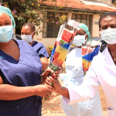 Kenya Sends 300 Bouquets of Flowers to the UK in Solidarity Amid Covid-19
