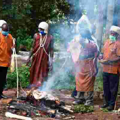 Kikuyu Elders Perform Special Ritual to Drive Away Covid-19 from Kenya