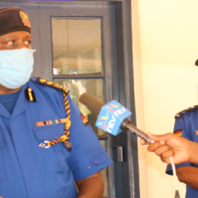 Police Ordered to Arrest Kenyans over Improper Wearing of Facemasks 