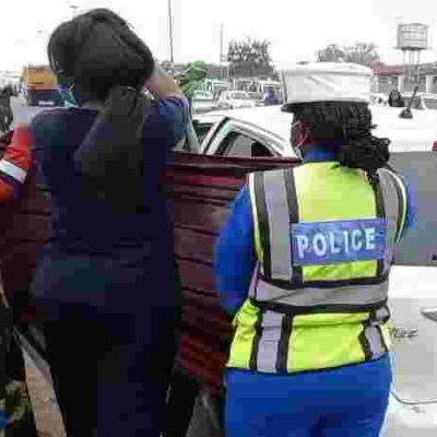 Woman Gives Birth by the Roadside After Being Caught Up in Nairobi Traffic 