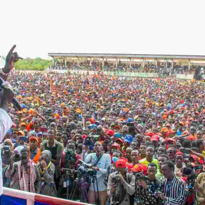 Raila Pledges to Reopen Kenya-Somalia Border If Elected President 