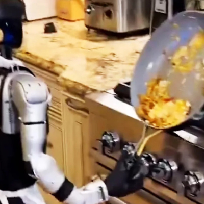 Humanoid Robot Loses Grip on Frying Pan, Turns Cooking Into Comedy Show