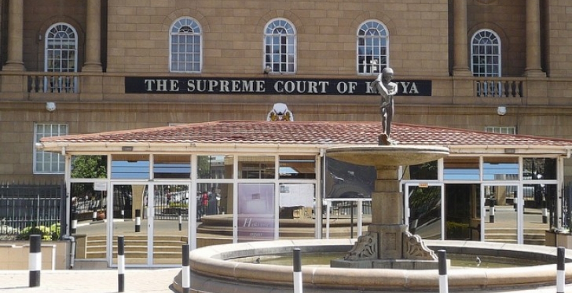 Supreme Court Warns Public against Commenting on Presidential Petition