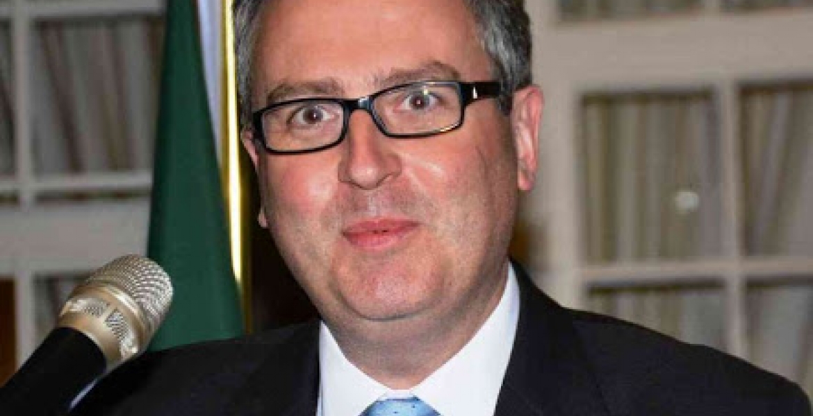 Kenyans Online Attack UK High Commissioner Nic Hailey after His Comment about Outgoing US Ambassador Godec
