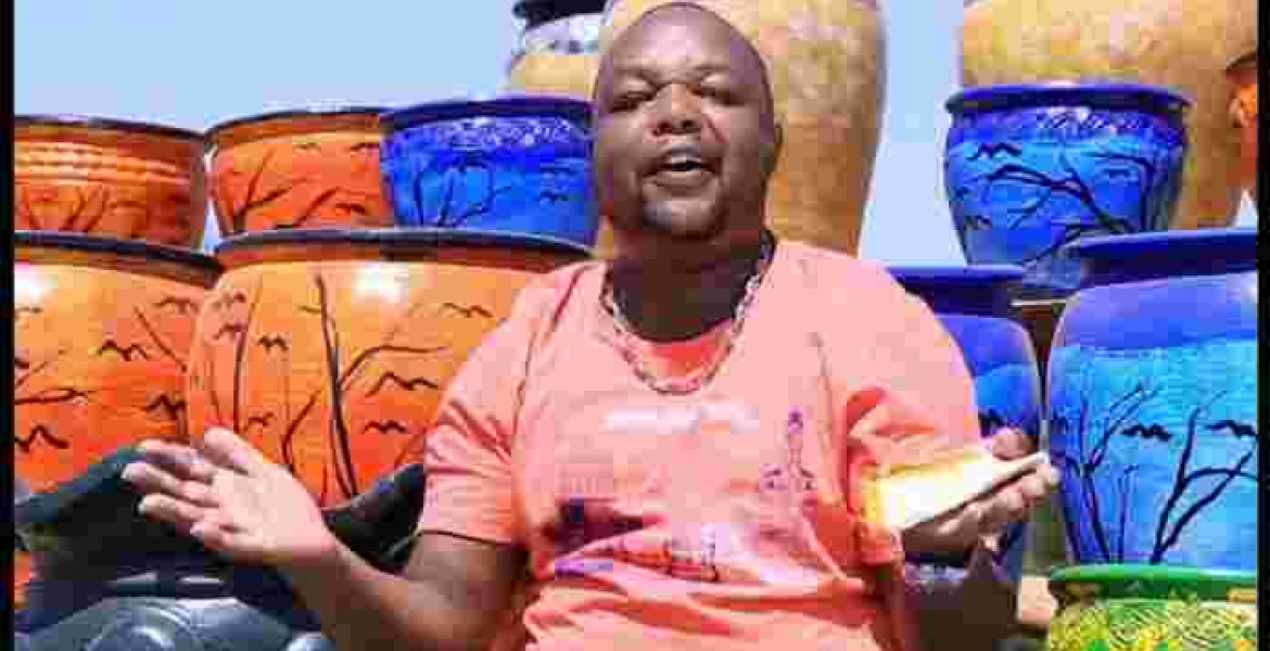 Muigai Wa Njoroge's New Controversial Song about Politicians Sparks Debate [VIDEO]