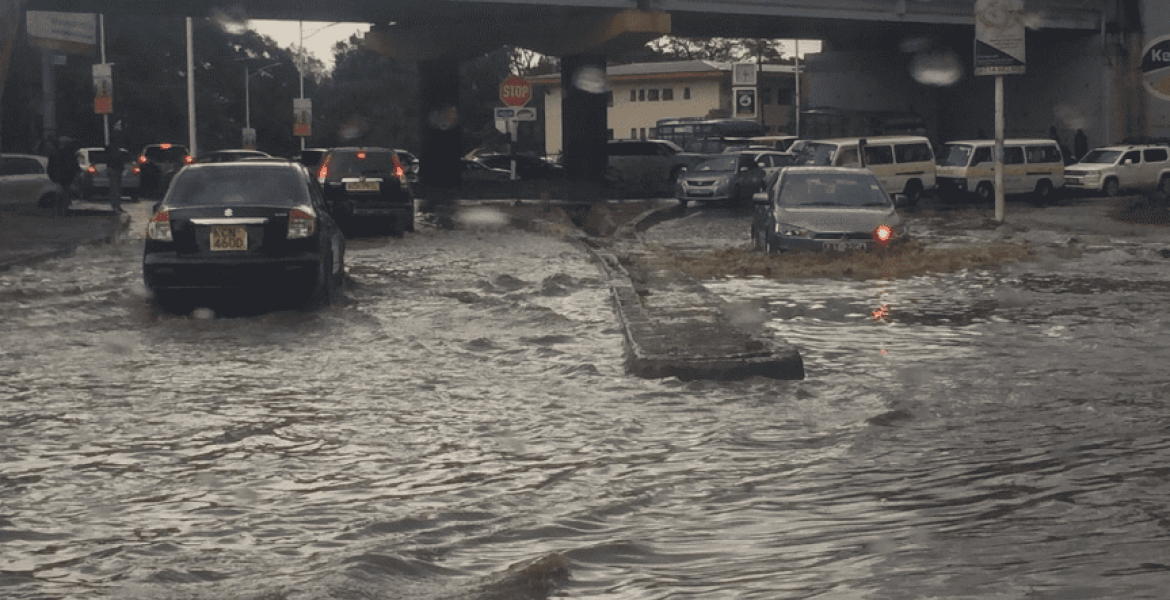 Nairobi Residents Lament as Downpour Leaves City Flooded [PHOTOS]