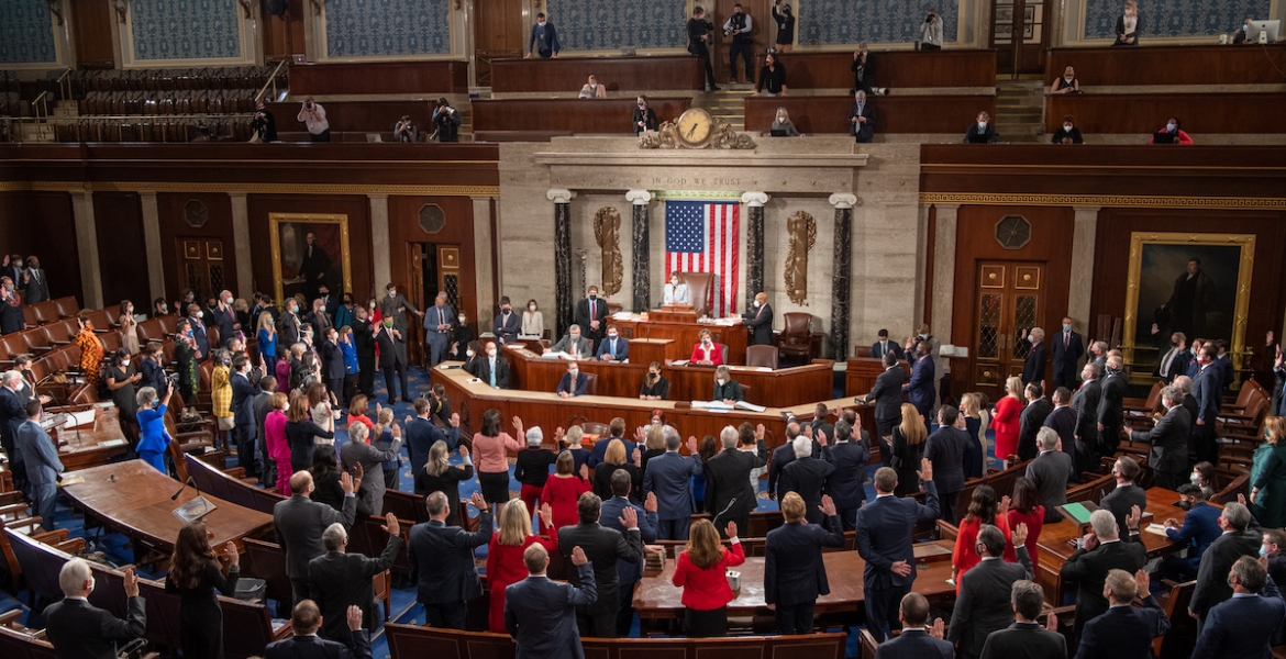 US House of Representatives Passes Bill that Offers Green Cards, Pathway to Citizenship for 2.5 Million Immigrants