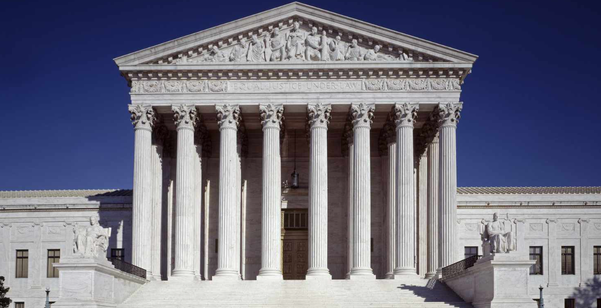 US Supreme Court Building Supreme Court Allows Biden Administration to Limit Immigration Arrests