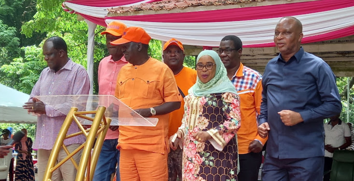 ODM leader Raila Odinga, Kwale woman rep Fatuma Masito and Kwale Senaator Issa Boi Dance at Kwale Baraza Park Raila Odinga Contemplates Sixth Presidential Run