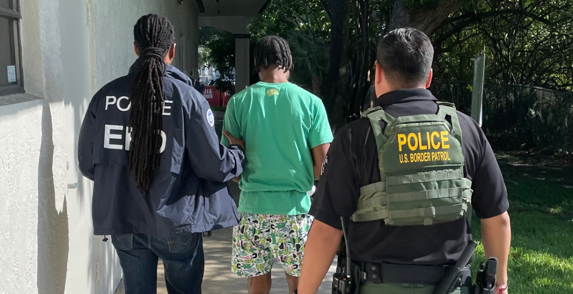 Police ICE Trump Administration Uses Military Aircraft to Deport 500 Illegal Immigrants