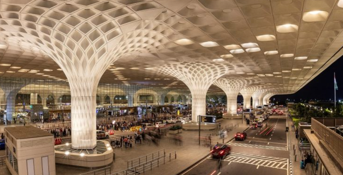 Mumbai Customs Arrests 14 Kenyans in Major Gold and Diamond Smuggling Bust