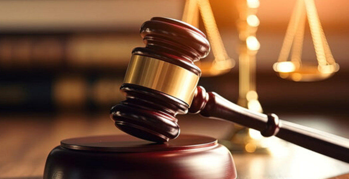 Court Gavel Lawyer Seeks to Strike Down Cybercrime Bill Citing ‘Vague’ Religion Provisions