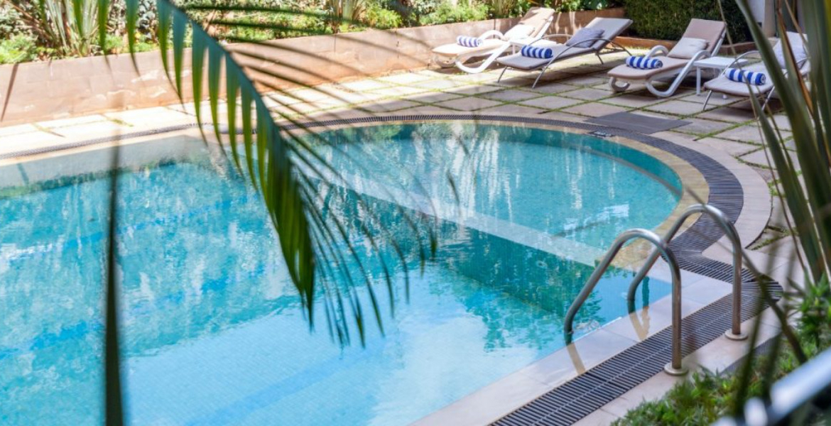 Swimming Pool Why More Kenyan Adults Are Learning to Swim