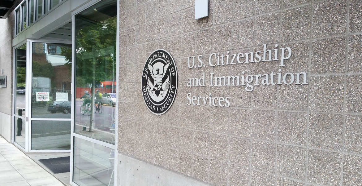 United States Citizenship and Immigration Services (USCIS) USCIS Requires Digital Fee Payments for H-1B and Green Card Applications