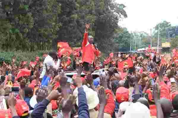 President Uhuru Cautions Raila against Attacking the Military