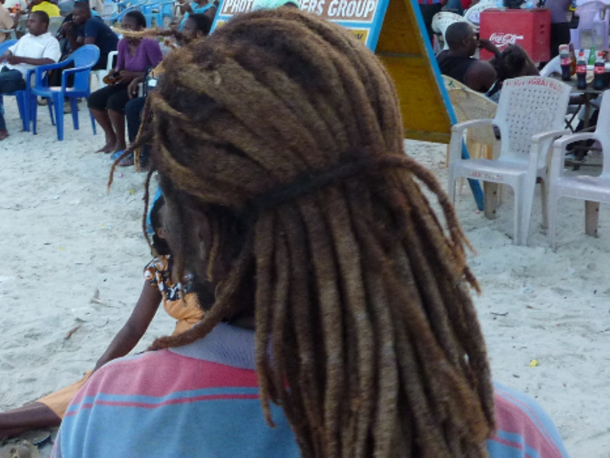 Kenyan Rastafarian Man Sues Nairobi School for Forcing Daughter to Shave Dreadlocks