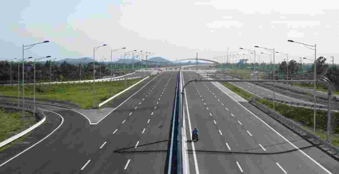 KeNHA Denies Awarding Nairobi-Mombasa Expressway Contract to Korean Company