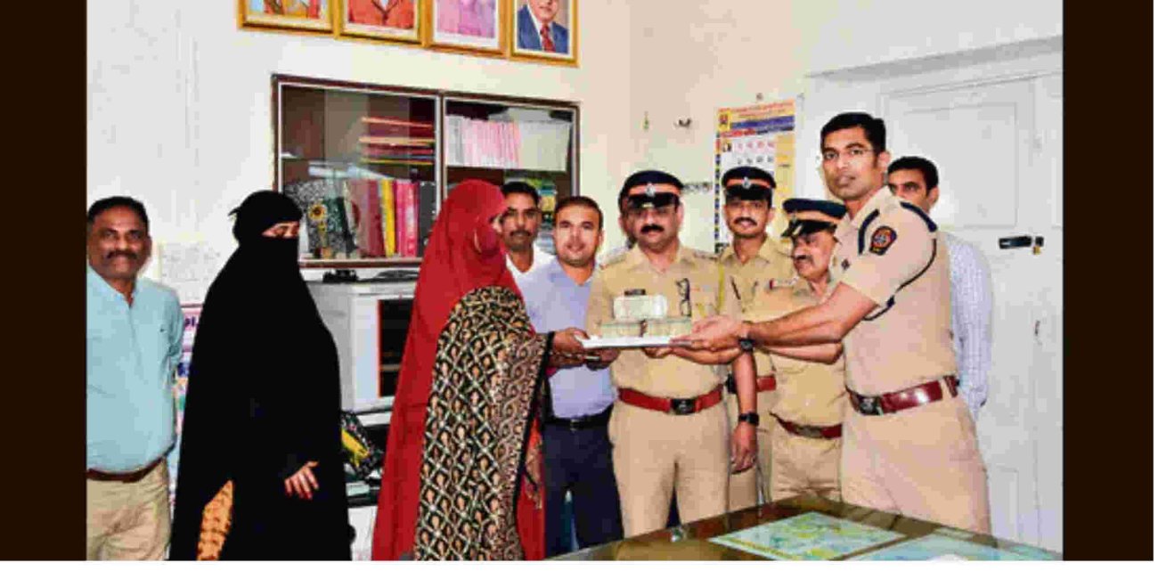 Police Help Two Kenyan Women Recover Sh2.2 Million Left Behind in a Cab in Mumbai, India
