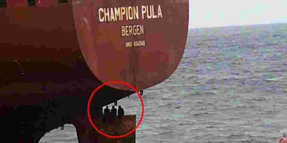 Three Migrants Survive 11-Day Journey from Nigeria to Spain on a Ship Rudder