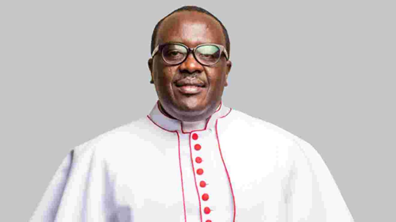 Kenyans Want Services Not Prayers, ACK Provost Sammy Wainaina Tells President Ruto