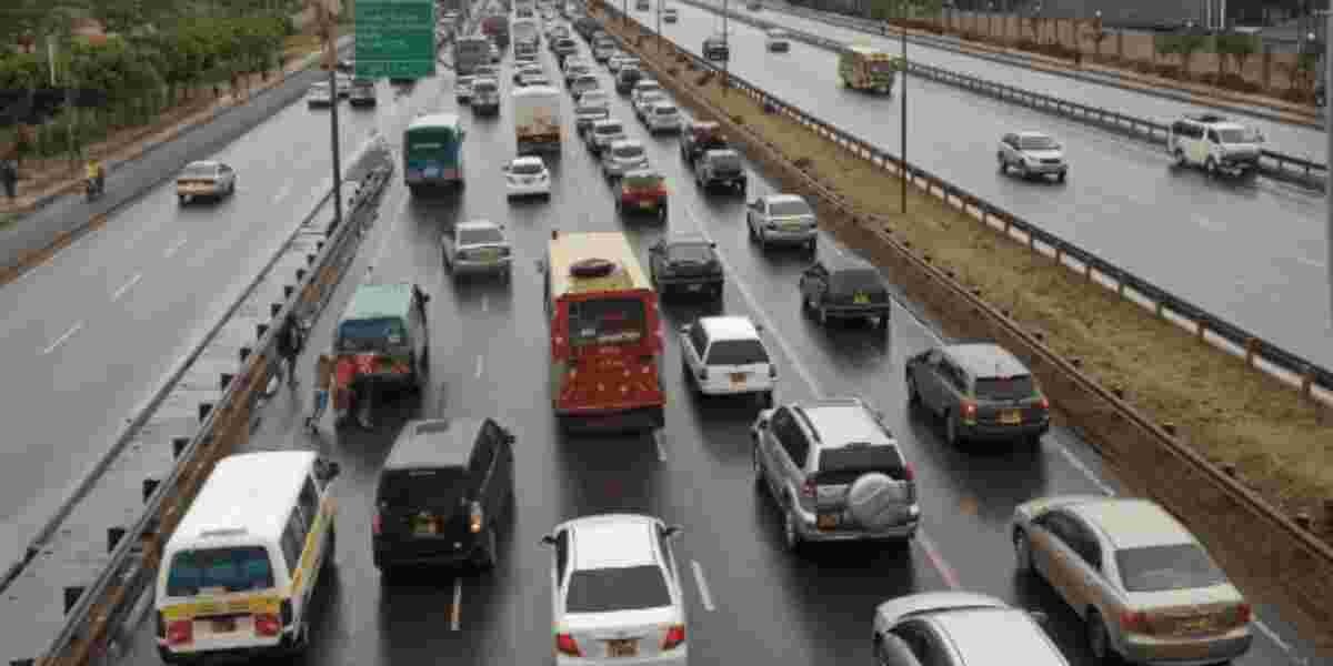 Gang Posing as Cops Steal Sh 4M Stashed in Foreigner's Car