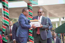 Kidero Concedes Defeat to Sonko, Hands Over Power