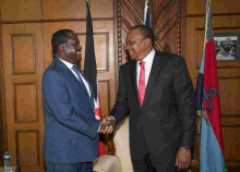 President Uhuru, Raila Bury the Hatchet, Pledge to Work Together