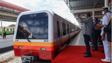 Uhuru Launches New Nairobi Commuter Rail Service 