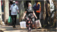 Meet a 28-Year-Old American Woman Who Hawks Mandazi on the Streets of Kisumu 