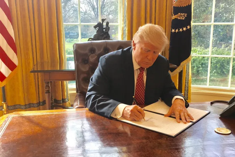 Trump Administration Finalizing Details on Reducing Immigration Rates, Overhauling Green Card System