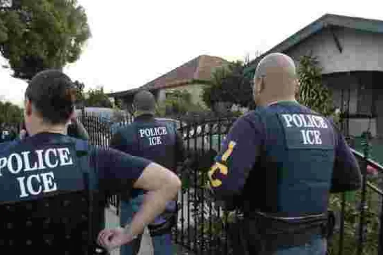 DHS to Restart Deportation Cases for Hundreds of Thousands of Immigrants