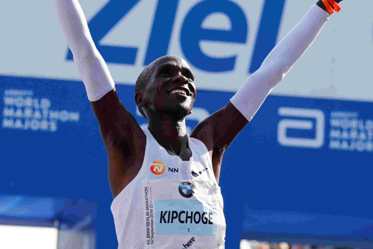 Kenya's Eliud Kipchoge Shatters Marathon World Record in Berlin, to Pocket Sh662 Million in Cash Prize 