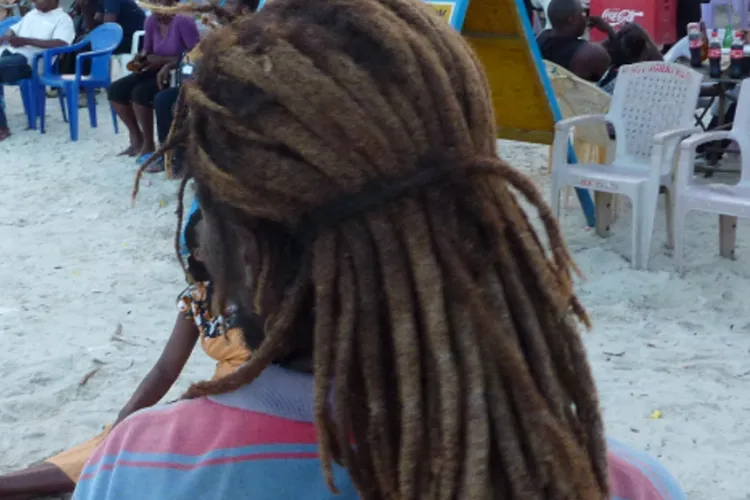 Kenyan Rastafarian Man Sues Nairobi School for Forcing Daughter to Shave Dreadlocks 