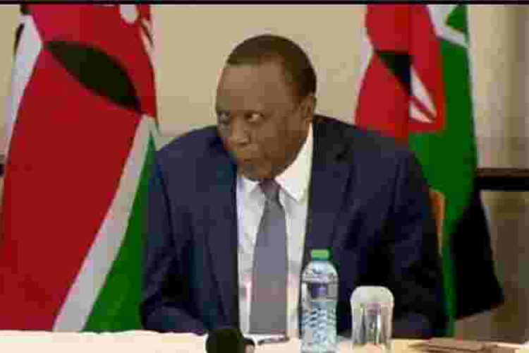 President Uhuru Videotaped Making Funny Facial Expression at State House Event [VIDEO]