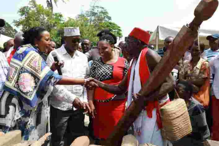 US Museum Returns Artifacts Stolen from Kenya over 150 Years Ago