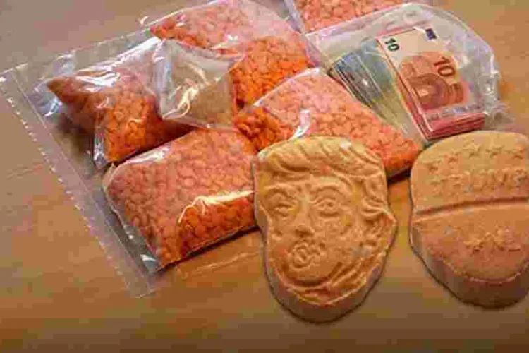 Man in Florida Arrested with Drugs Shaped Like US President Trump's Head