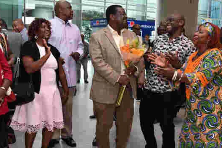 Musalia Mudavadi Meets Kenyans in the US, Popularizes His 2022 Presidential Bid
