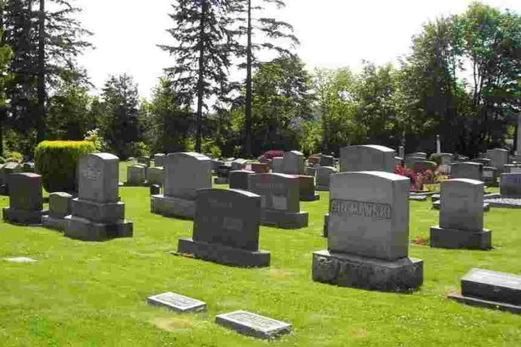 Kenyan Woman Secretly Buries Husband in Dallas, Texas
