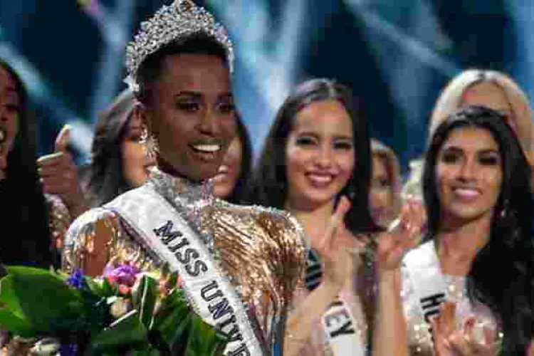 South Africa’s Beauty Queen,l Zozibini Tunzi Crowned Miss Universe 2019