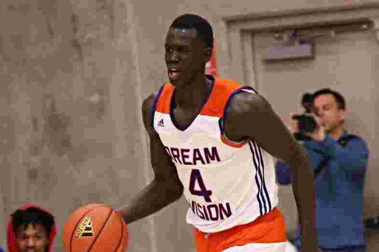 Kenyan-Born Australian Basketballer Makur Maker Enters 2020 NBA Draft