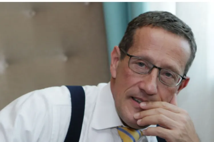 CNN Correspondent Richard Quest Contracts Covid-19