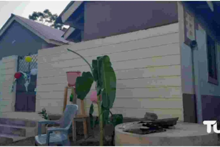 Kenyan Widow Who Boiled Stones for Her Starving Kids Moves into Sh1.4 Million House 