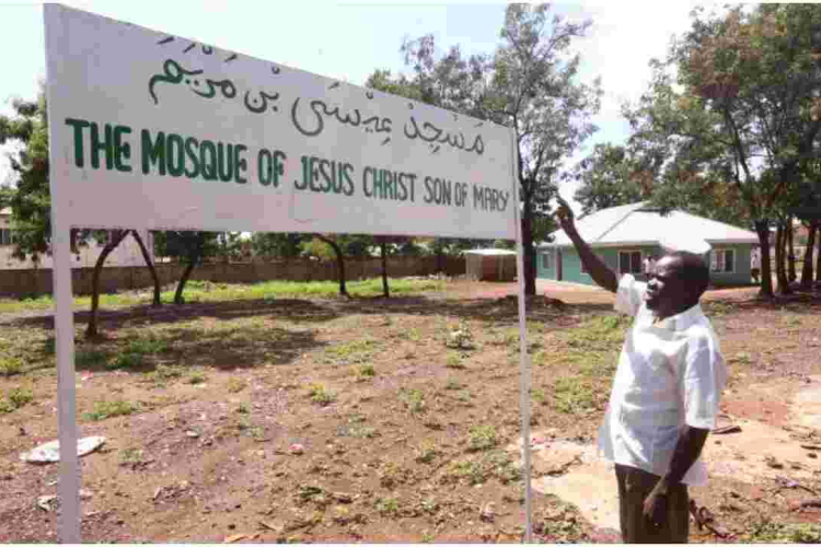 Kenyan Mosque Named ‘Jesus Christ Son of Mary’ Causes a Stir Online 