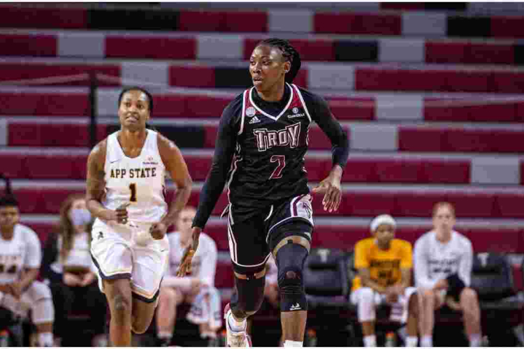 Kenyan Felmas Adhiambo Takes US Women College Basketball by Storm 