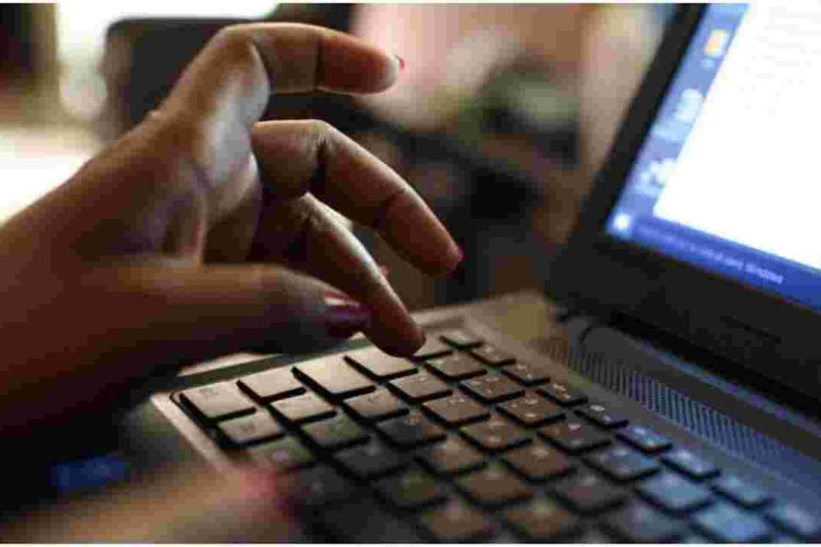 How Fraudsters Are Preying on Young Kenyan Women with Promises of a Good Life Abroad