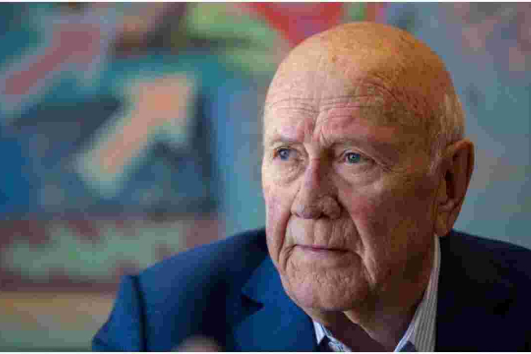  Fredrick de Klerk, South Africa's Last White President, Dies
