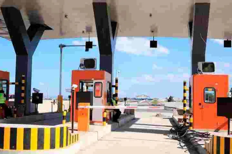 Nairobi Expressway Users Warned Against Paying Toll Fees to Attendants Via MPesa 